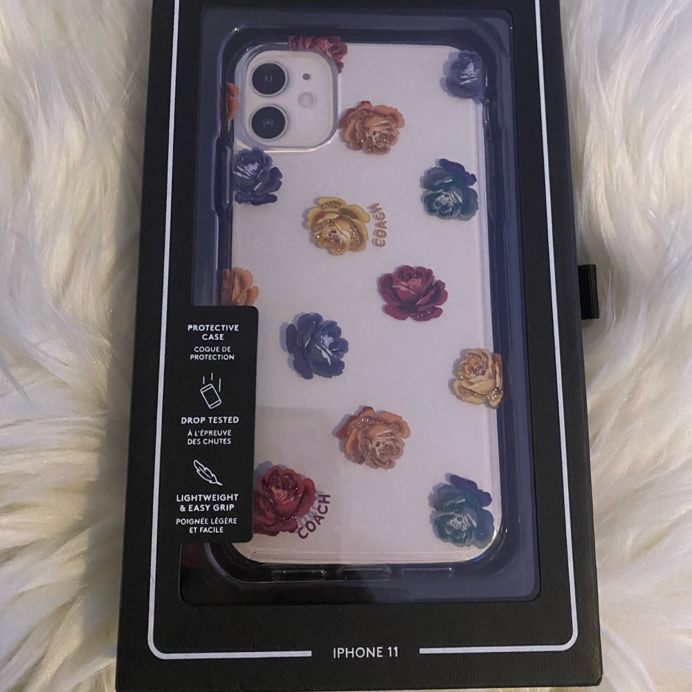 iPhone 11 Dreamy Peony Clear Case